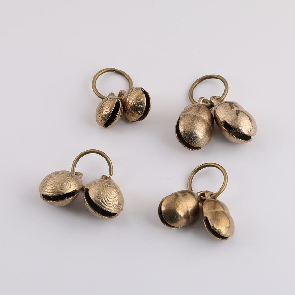 Éadaí \u0026 Gabhálais Cat - Dolet, image size:950x950